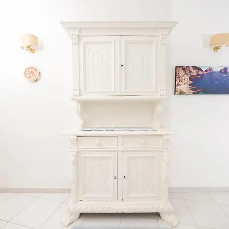 Casa vacanze Caprigetaway - La Rosa Bianca