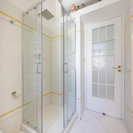 Casa vacanze Caprigetaway - La Rosa Bianca *